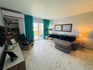 Bananaquit Condo - 9