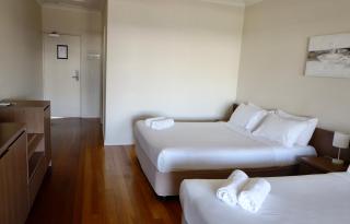 The Australian Hotel Motel - 3