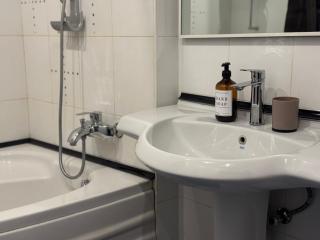 Flame towers view apartment - 0