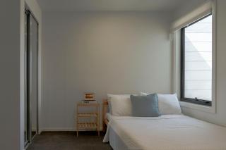 Cozy 3BR in Throsby with courtyard, free wifi and park - 7