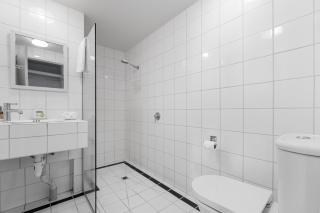 The Grand Apartment - Silo Complex - 2