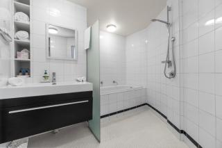 The Grand Apartment - Silo Complex - 1