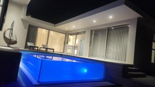 Whale rock height estate - 2