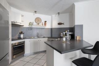 4 Parkshores Coastal Retreat Close to Beach Private Outdoor Spaces - 5