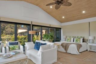 The Outlook Cabana - 0