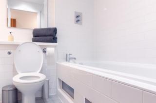 The Central Suite - 3