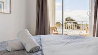 Stylish Apartment - 4