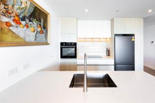 Wellness and Style - 2BR Apartment with Pool, Hot Tub and Gym - 6