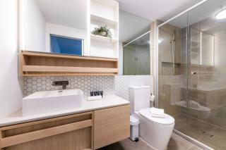 Wellness and Style - 2BR Apartment with Pool, Hot Tub and Gym - 5