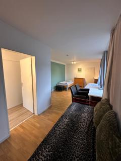 Pension Hostel Herdorf - 5