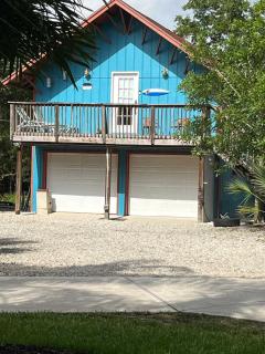 Sandy Pines Perch - Your Indian River Dock Life Base Camp - 2