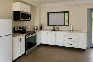 Lakefield House Rental - Spacious 3-Bedroom Home on the Lake - 4