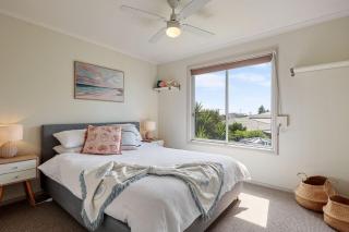 101 Padman Crs, Middleton - 1