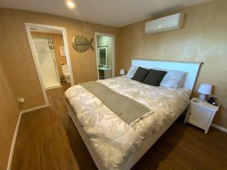 Tuis Nest, family beach bach at Opito Bay - 3