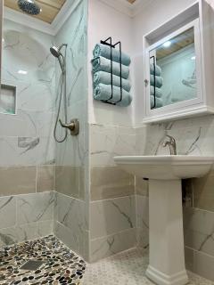 Modern, Cozy and Quiet North Shreveport House - 7