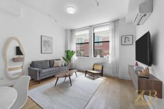 517 - 47C Beautifully Renovated 1 bedroom in Prime Manhattan - 6