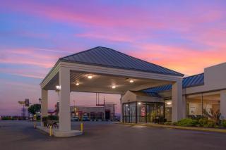 Baymont by Wyndham Richmond KY - 8