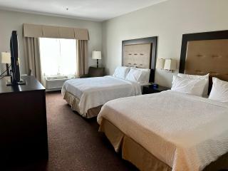 Holiday Inn Express Vancouver North by IHG - 5