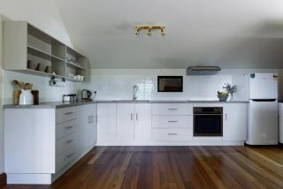 Villa Marche: A Private Riverside Retreat - 7