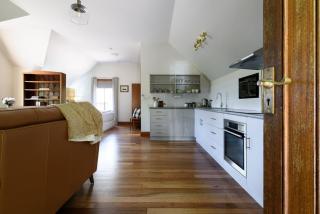 Villa Marche: A Private Riverside Retreat - 6