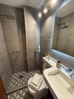 Horse Petit Apartments - 8