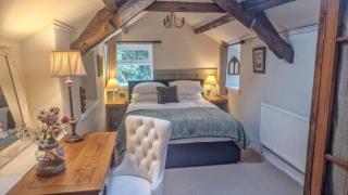 Y-Stabal-Glyn-Isa - 1