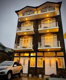 King Castle Lake Front By Laksam - 6