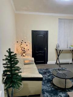 Modern & Cosy 2-Bedroom Flat in Sunderland - 8