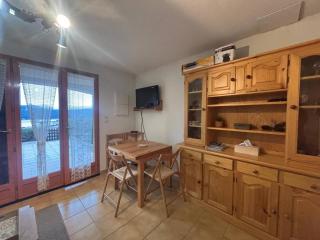 Appartement charmant aux Angles avec terrasse vue lac - FR-1-593-140 - 8