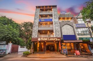 Via Luxury Inn Adarsh Nagar - 9