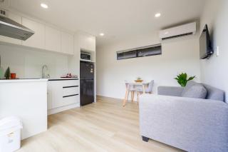 Cozy & Convenient 2-Bedroom Guesthouse in North Auckland - 8
