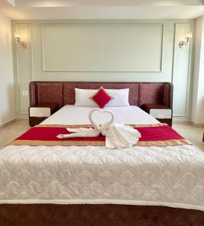 Phu Gia Hotel 13-15 Hoàng Quốc Việt - 8