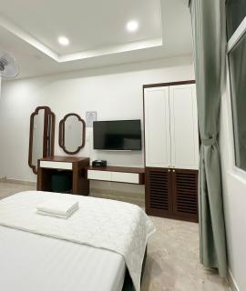 Phu Gia Hotel 13-15 HQV - 2