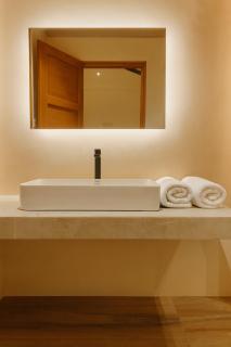 The Neylipz Mordern - Fully Air Conditioned 3 Bedroom Apartment - 5