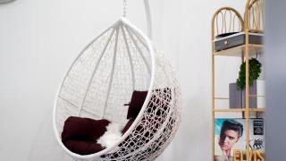 Modern 4BR Near Shops, Airport & Walking Trail - 2