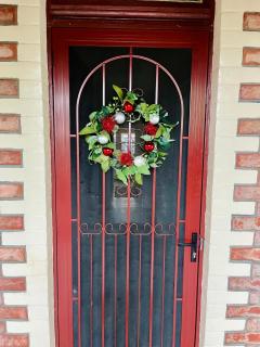 A Cozy 3BR Retreat! CBD, Garden, Pets & Parking - 6