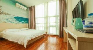 Super 8 Hotel Jinan Railway Station Square - 5