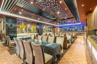 Aksu Pudong Holiday Hotel - 9