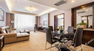 Aksu Pudong Holiday Hotel - 8