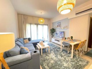 Privado 2BR Lakeview with Garden - 0