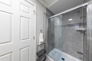 3BR-2BA Home30 Mins to YVR Family Friendly - 7