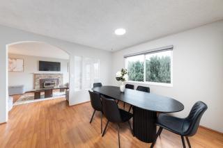 3BR-2BA Home30 Mins to YVR Family Friendly - 6