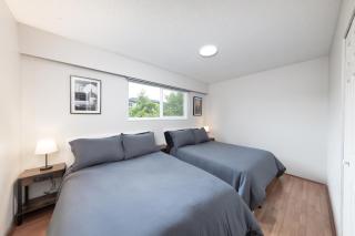 3BR-2BA Home30 Mins to YVR Family Friendly - 1