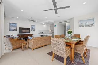 Ming 3 Beachfront on Marine Parade - 6