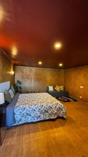 Monratino Himadrie -2 mins walk from Mall Road - All rooms have Kanchenjunga Mountain View - 6