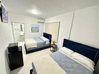 Kantares Guest 4 min Airport - 0