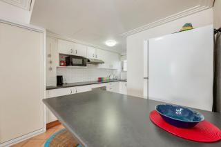 Shoreline Apartments - Unit 9 - 8