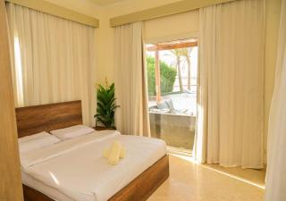 Stylish 4 BR with a Private Heated Pool V15 at White Villas - 8