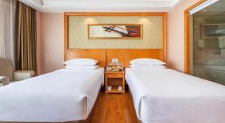 Vienna Hotel Nanchang New Grand Hongcheng Market Xianghu 1st Hospital - 1