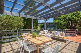 Boho - Pet Friendly - 1 Min Walk to the Beach - 9